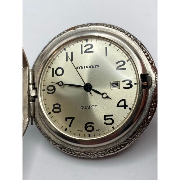 Milan Pocket Watch Mens Full Hunter 3D Deer Front - New Battery - Has Chain Clip - Picture 2 of 10